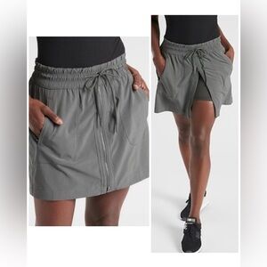 Athleta Expedition Front Zip Sporty Herb Olive Activewear Skort Size 6